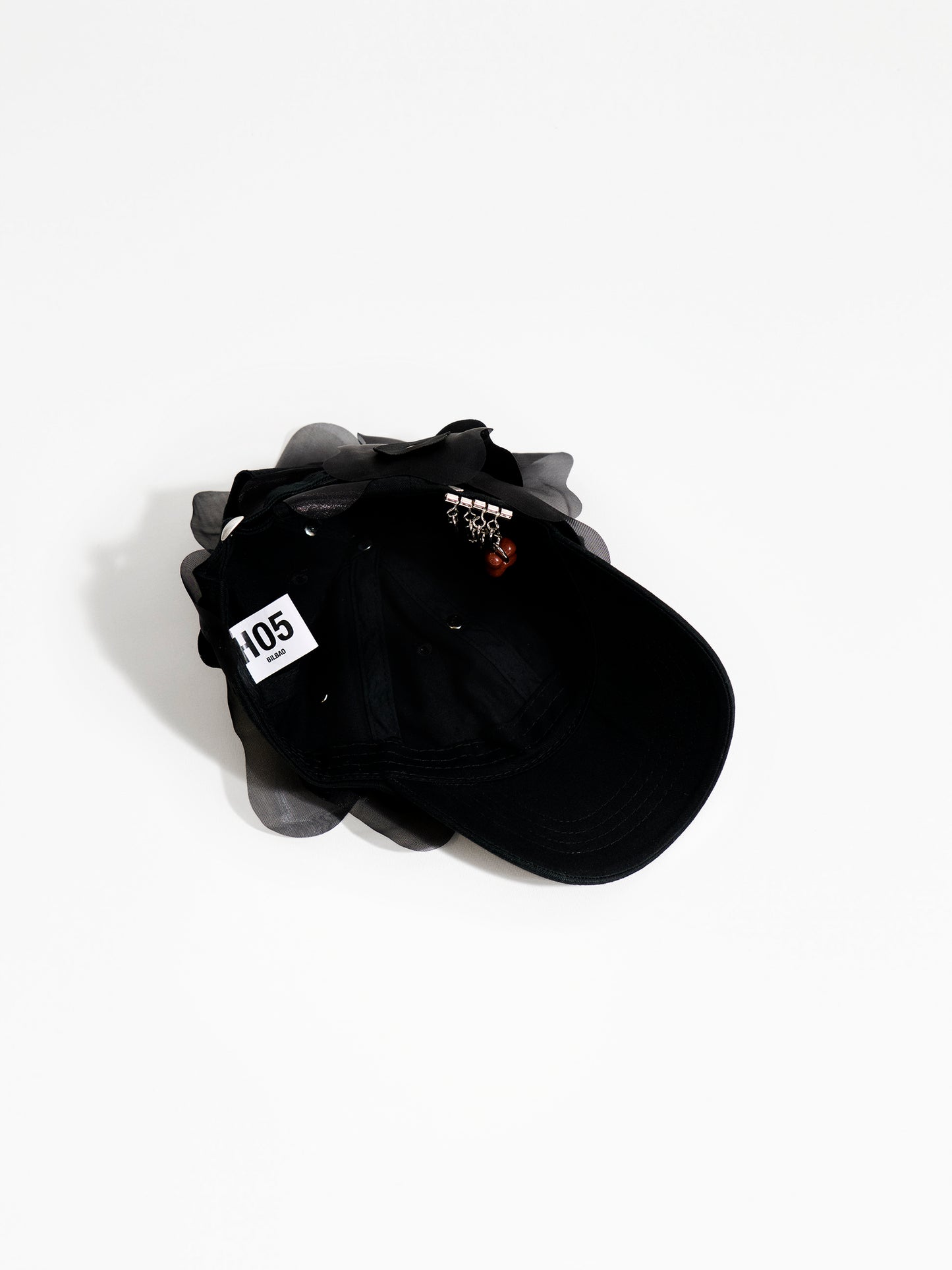 GORRA LAU