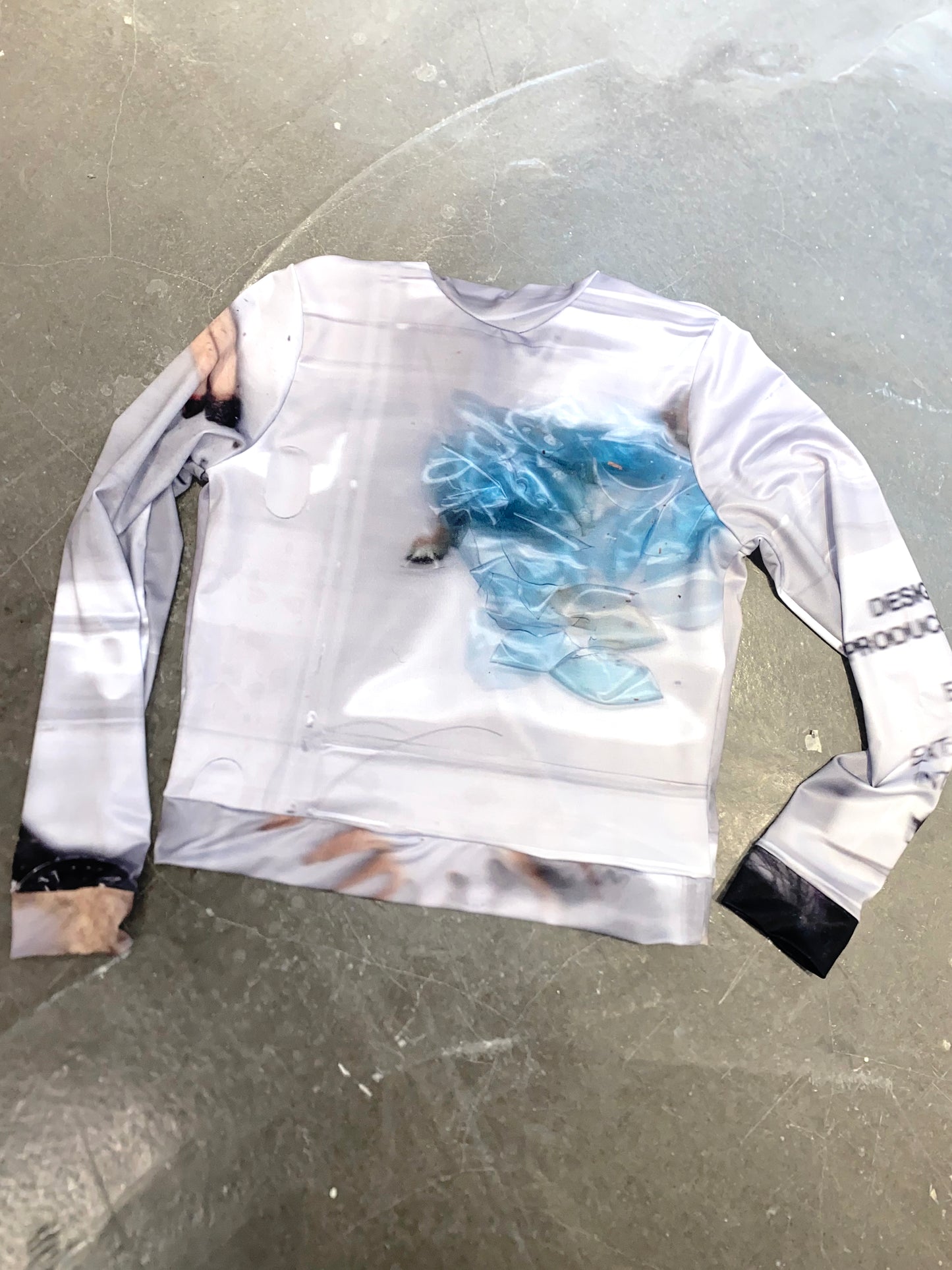 ARCHIVO t-shirt sleeve